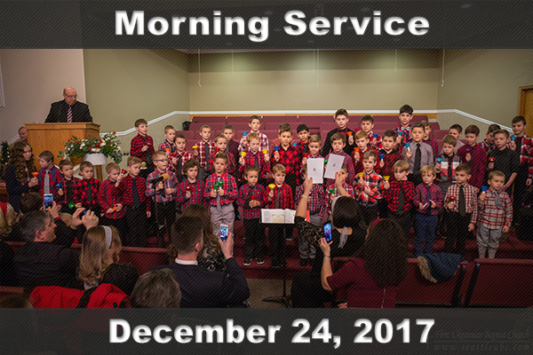 Неділя, 24 грудня 2017. Святкове Різдвяне Богослужіння за участю молодіжного хору.